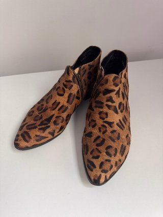 Botines Animal Print Marrones y Negros piel