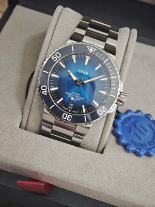 Oris Aquis Date Calibre 400 Reloj Azul