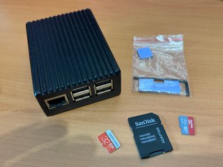 Kit Raspberry Pi 3B+ 64GB + Carcasa Aluminio