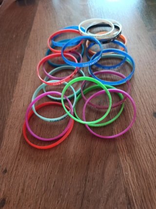 Pulseras infantiles multicolor