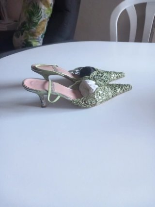 Tacones Gino Ventori Ocasión Oro/Verde