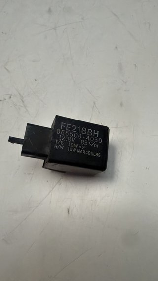 Relé Intermitentes de Kawasaki Z800 de 2016 270021097