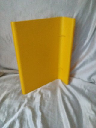 Soporte elevador amarillo