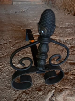 Morillos para chimenea de metal
