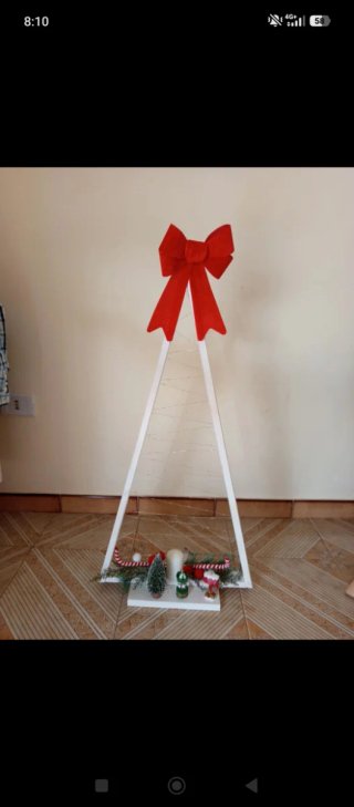 Albero di Natale in Legno Decorato