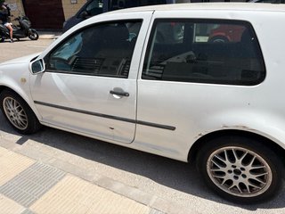 Volkswagen Golf 2004