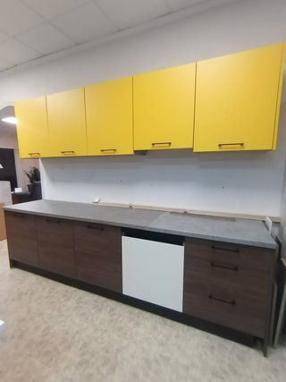 Cocina modular con encimera de piedra