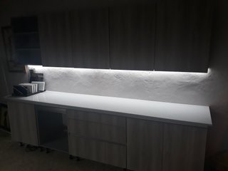 Cocina modular con encimera de piedra