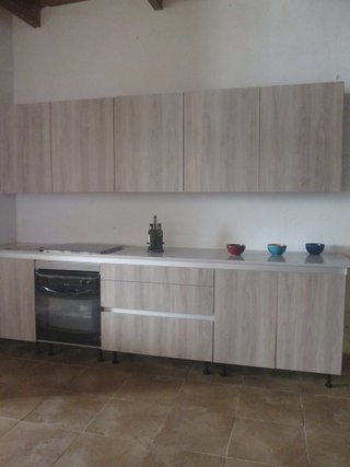 Cocina modular con encimera de piedra