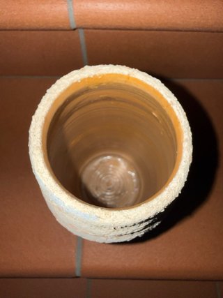 Vaso dipinto a mano in Puglia
