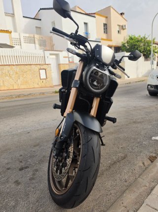 Honda CB650R