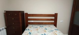 Cabecero y sinfonier de madera maciza