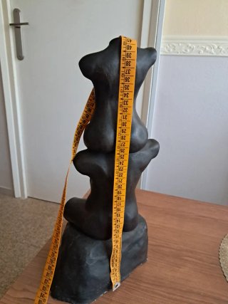 Escultura de resina figura humana