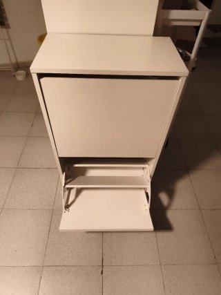 Zapatero blanco de madera