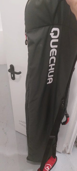 Tabla Snowboard Quechua con Funda, Botas, casco +