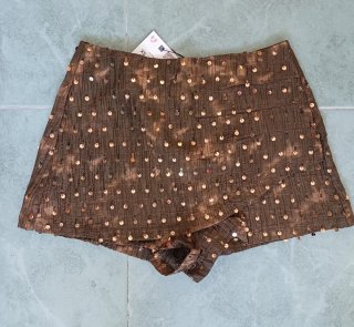 Shorts Zara con lentejuelas