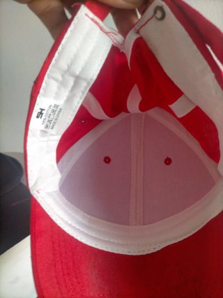 Gorra roja para adulto