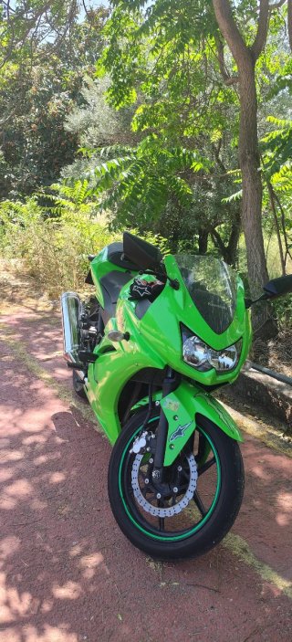 Kawasaki Ninja 250R Verde