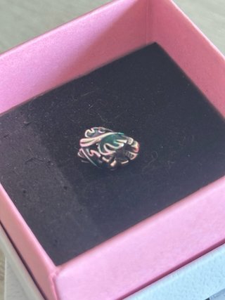 Charm Foglia Verde Argento
