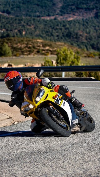 Yamaha R1 50 Aniversario 2007