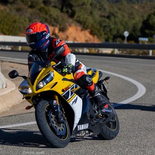 Yamaha R1 50 Aniversario 2007