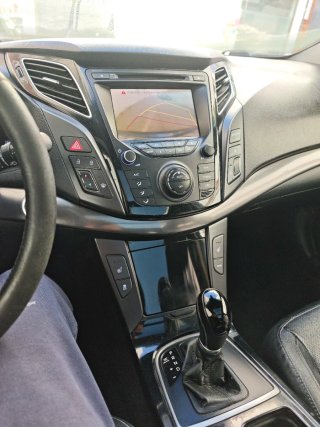 Hyundai i40 2011