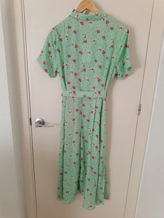 Vestido floral verde y rosa talla XL (40-42)