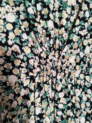 Vestido Zara estampado floral talla M