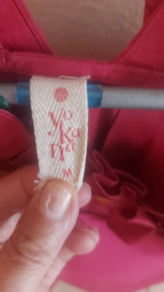 Vestido fucsia de Yokana
