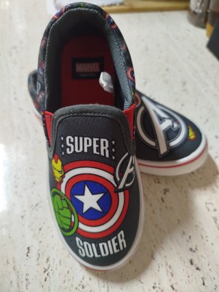 Zapatillas Fila niño T.29 Marvel T.30