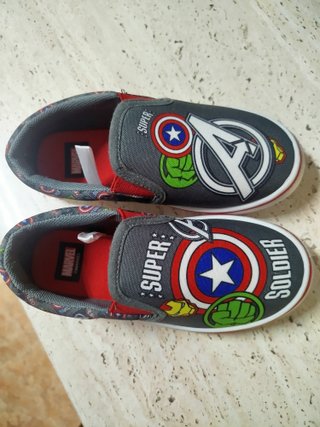 Zapatillas Fila niño T.29 Marvel T.30