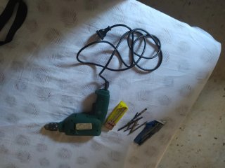 Taladro Casals 550W + Brocas