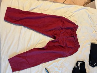 Pantaloni rossi