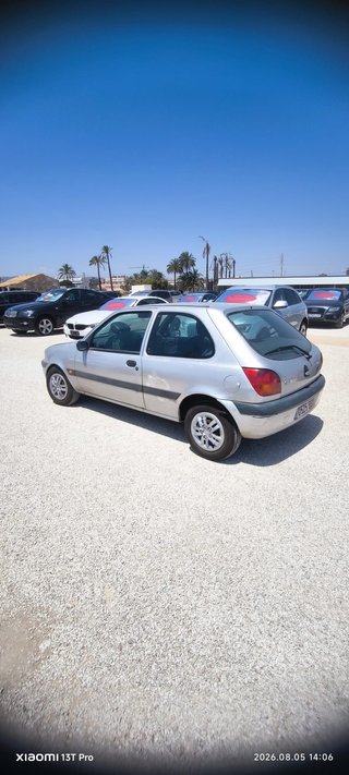 Ford Fiesta 2000 1.3 GASOLINA