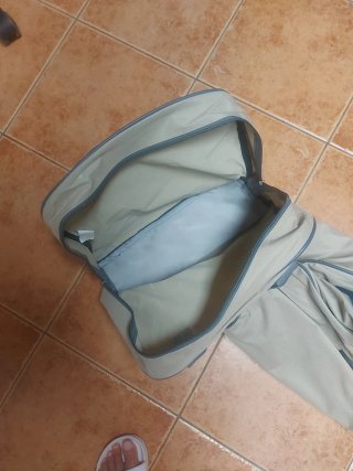 Juego de 2 Bolsas de Viaje Beige y Gris