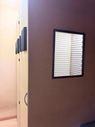 Cabina de estudio de grabación