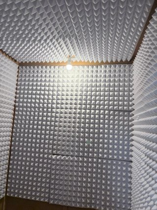 Cabina de estudio de grabación