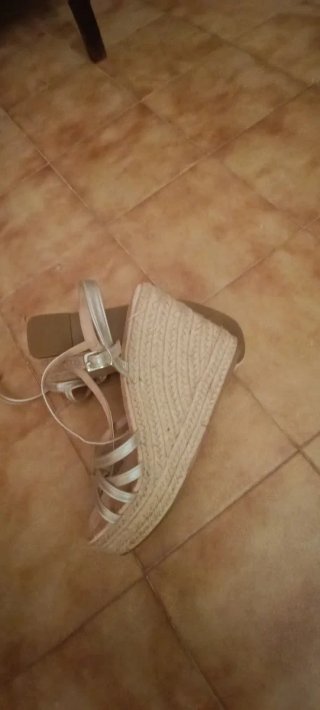 Cuñas plateadas talla 38