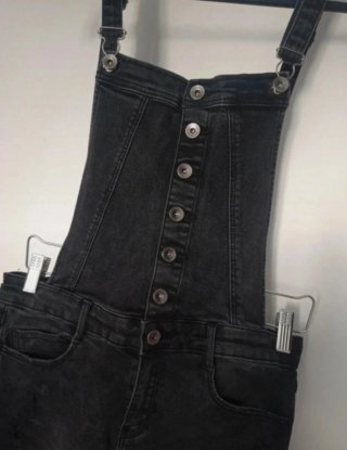 Mono vaquero negro Stradivarius