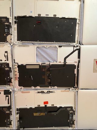PIEZAS de MacBook Retina ES TODO LO Q SE VE por 4€