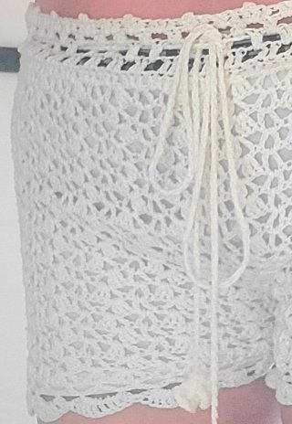 Shorts de crochet blancos