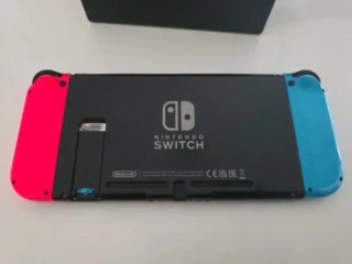 Nintendo Switch HAC-001(-01) + Dock + 128GB