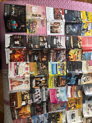 37 Carátulas de Películas DVD y Folletos