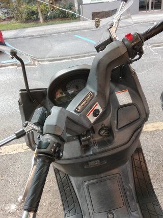 Suzuki Burgman 400 Maxi Scooter