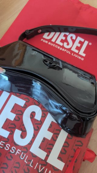 Bolso Diesel Play Negro Charol