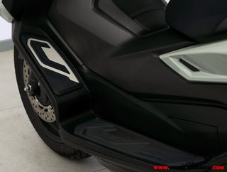 HONDA FORZA 125 -APTA B Y A1- GARANTÍA OFICIAL