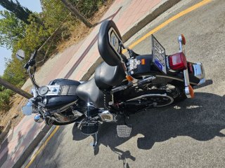 Harley Davidson Softail Heritage Negra
