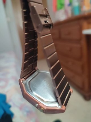 Reloj Casio Dorado Rosado Alarma Cronógrafo