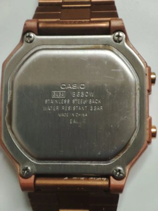 Reloj Casio Dorado Rosado Alarma Cronógrafo