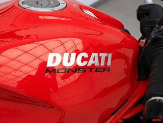 DUCATI MONSTER 821